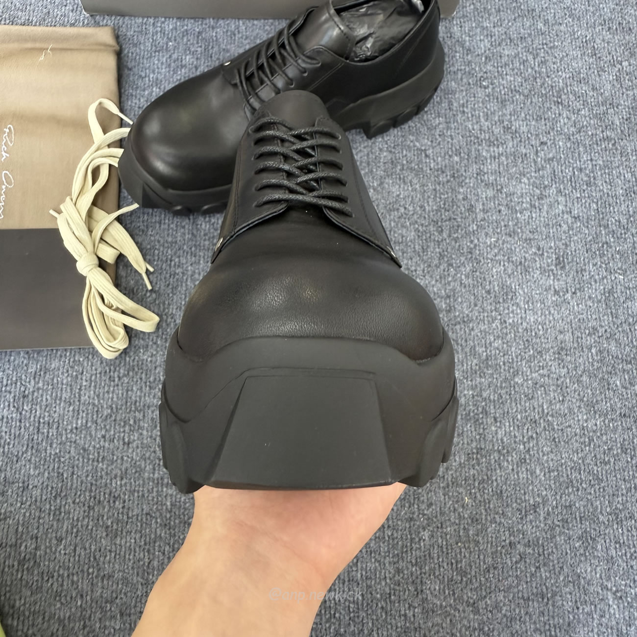 Rick Owens Mega Tractor Derby Shoes Black (2) - www.newkick.vip